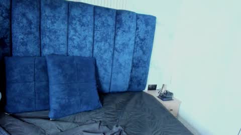 yunkeyc online show from February 2026 11:19:01 PM