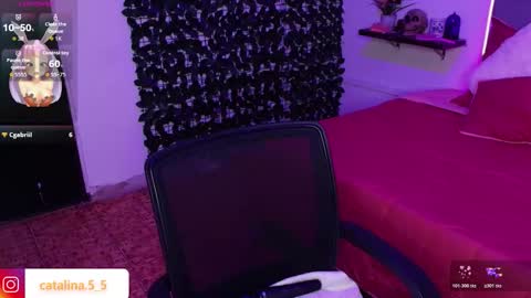 Snapshot of yuno_xx chatting on November 2025 08:30:02 PM Kata online show from November 2025 08:30:02 PM