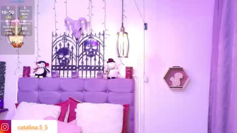 Snapshot of yuno_xx chatting on November 2025 12:32:02 AM Kata online show from November 2025 12:32:02 AM