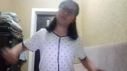 Yuna online show from November 2025 01:06:01 PM