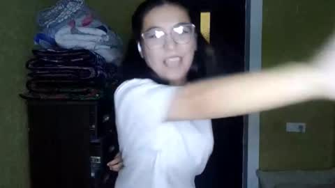 Yuna online show from December 2025 01:53:01 PM