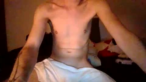 yuri1522 online show from April 2026 09:01:01 PM