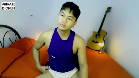 Snapshot of yuri_nation chatting on December 2024 12:23:01 PM yuri nation online show from December 2024 12:23:01 PM