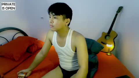 Snapshot of yuri_nation chatting on February 2025 03:06:01 AM yuri nation online show from February 2025 03:06:01 AM