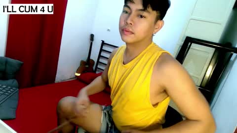 Snapshot of yuri_nation chatting on February 2025 03:13:02 AM yuri nation online show from February 2025 03:13:02 AM