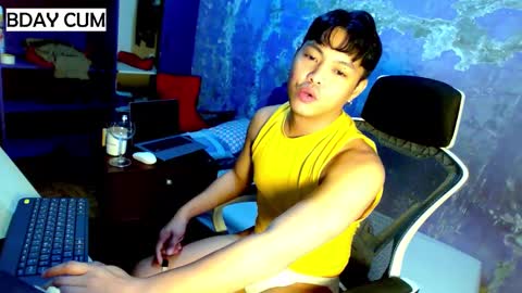 Snapshot of yuri_nation chatting on February 2025 07:44:02 AM yuri nation online show from February 2025 07:44:02 AM