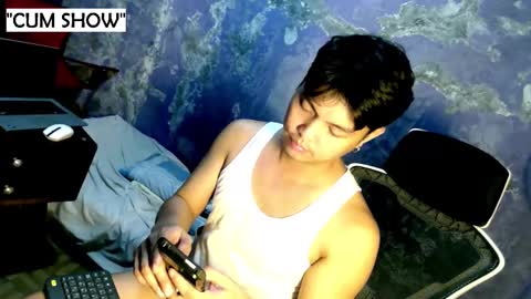 Snapshot of yuri_nation chatting on March 2025 05:39:02 PM yuri nation online show from March 2025 05:39:02 PM