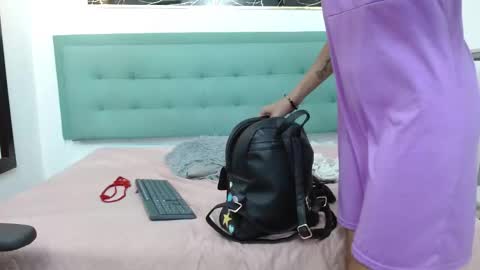  yuri queen  online show from March 2026 02:04:02 AM