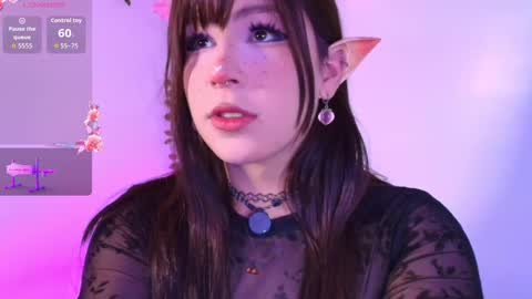 Snapshot of yuri_stars chatting on September 2025 05:07:01 AM Yuri Stars online show from September 2025 05:07:01 AM