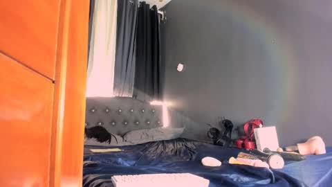 Yurie online show from February 2025 12:18:02 PM