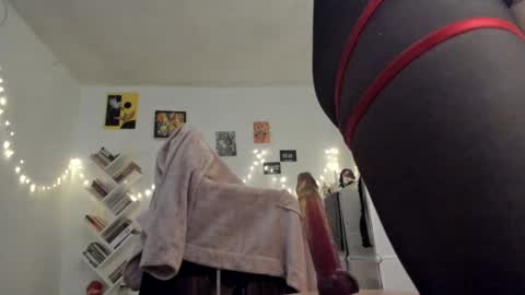 paola online show from December 2024 09:37:01 PM