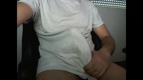 Yut online show from February 2026 07:40:01 AM