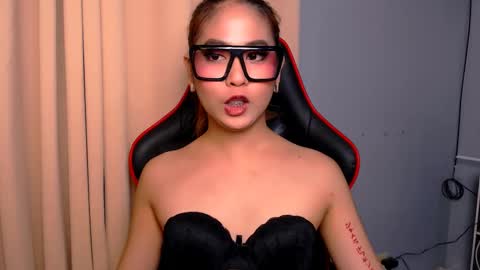 Snapshot of yvannasilva18 chatting on February 2025 11:29:02 AM jai online show from February 2025 11:29:02 AM