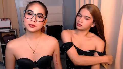 Snapshot of yvannasilva18 chatting on February 2025 01:44:01 PM jai online show from February 2025 01:44:01 PM