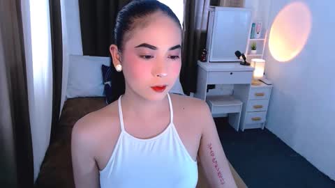 Snapshot of yvannasilva18 chatting on September 2025 06:02:02 AM jai online show from September 2025 06:02:02 AM