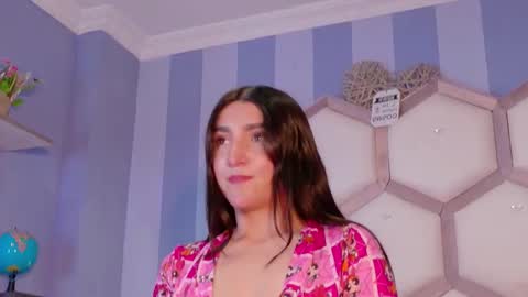 yvi online show from March 2026 11:47:02 AM