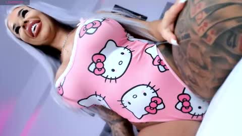 YviAnn online show from October 2025 08:38:02 PM