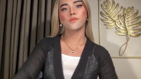 Miss Cali online show from December 2024 06:11:02 AM