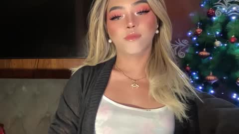 Miss Cali online show from December 2024 03:24:02 PM