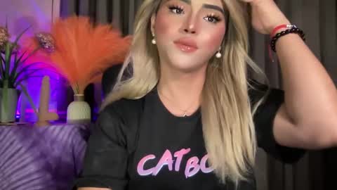 Miss Cali online show from January 2025 07:05:01 PM