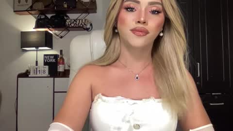 Miss Cali online show from January 2025 02:06:01 PM