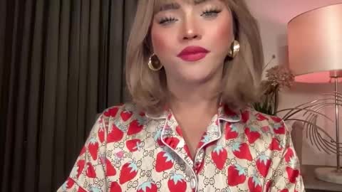 Miss Cali online show from February 2025 06:48:01 AM