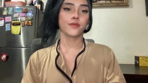 Miss Cali online show from February 2025 07:21:01 PM