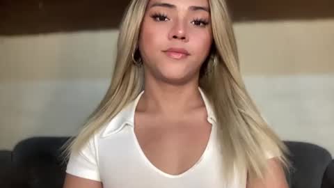 Miss Cali online show from September 2025 05:59:02 PM