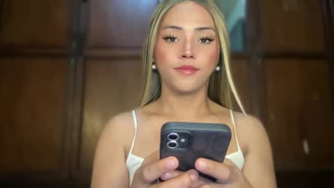 Miss Cali online show from February 2026 06:57:01 PM