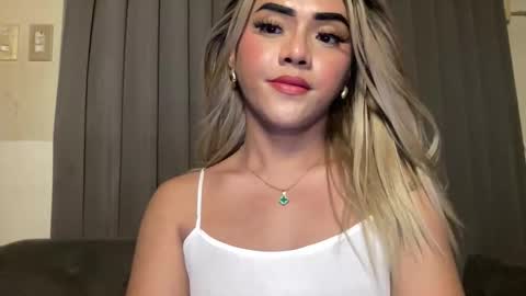 Snapshot of yvonne_guidotti chatting on June 2026 06:36:02 PM Miss Cali online show from June 2026 06:36:02 PM
