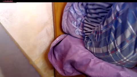 yzza_suave online show from February 2025 11:57:02 AM