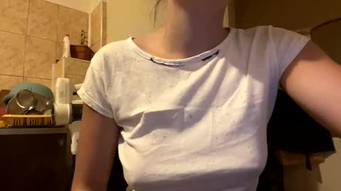 yzza_suave online show from November 2025 10:07:02 PM