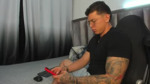 zacandmarcosmg_ online show from May 2026 04:32:02 AM