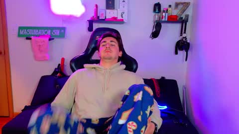 Zach Rhyder online show from March 2025 02:10:02 AM