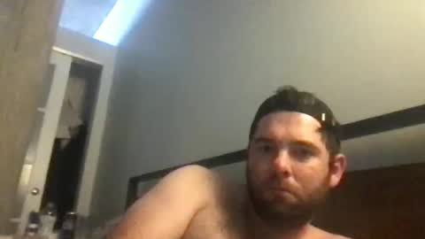 Snapshot of zachbromine chatting on May 2026 04:59:02 PM First time online show from May 2026 04:59:02 PM