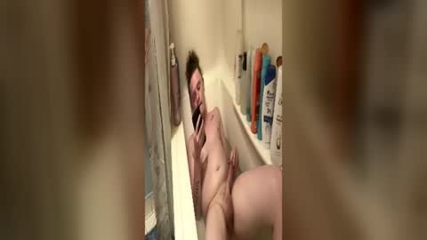 zachslime472 online show from June 2026 02:16:01 AM