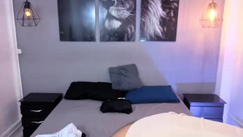 zack_isback online show from April 2026 08:29:02 PM