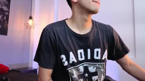 zack_isback online show from May 2026 07:54:02 PM