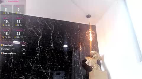 Zack online show from February 2025 06:04:01 PM