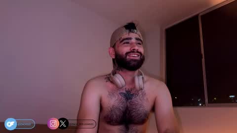 zack_sullivan22 online show from September 2025 02:02:02 AM