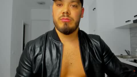 Zack online show from October 2025 07:11:02 PM