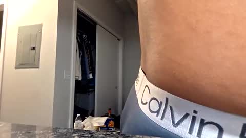 zaddyfine721 online show from October 2025 12:44:02 AM