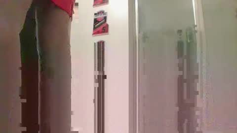 Snapshot of zaddypeg123 chatting on November 2025 08:31:02 AM zaddypeg123 online show from November 2025 08:31:02 AM