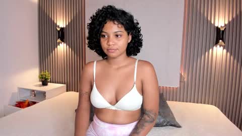 zafira online show from February 2025 11:44:02 AM