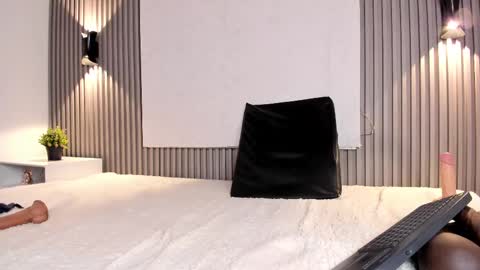 zafira online show from February 2025 02:43:02 PM