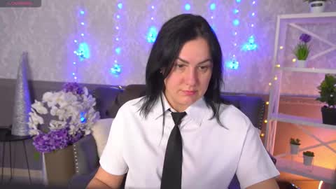 Zafiramoonn online show from January 2026 01:38:01 PM