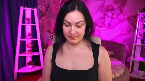 Zafiramoonn online show from March 2026 05:52:01 PM