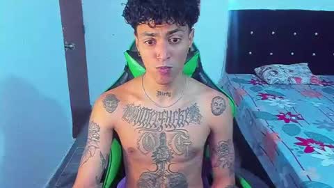 BiG Zafiro online show from June 2026 03:28:02 PM