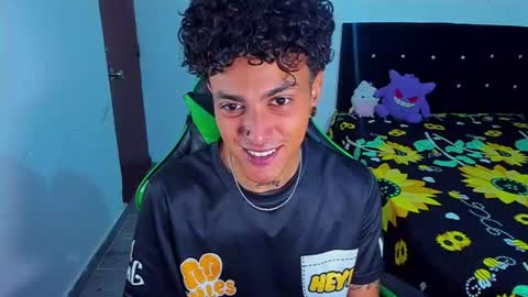 BiG Zafiro online show from August 2026 02:16:01 PM