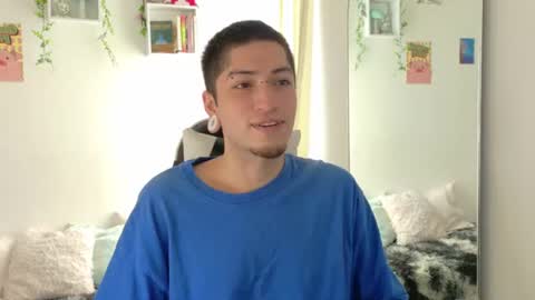 Snapshot of zahir_raw chatting on June 2026 06:28:01 PM Zahir Raw online show from June 2026 06:28:01 PM